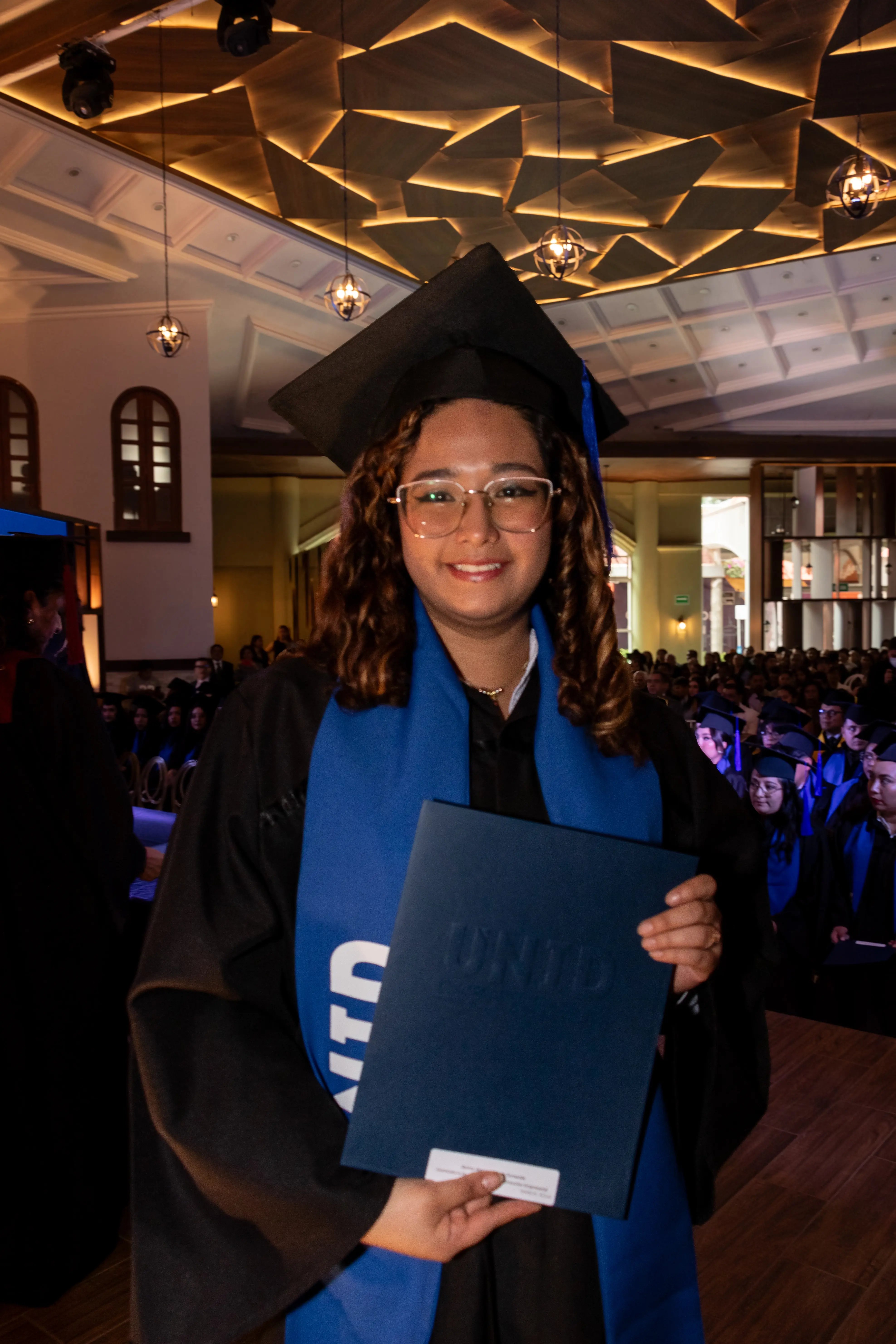 beneficios-de-graduarse-en-unid-empleabilidad-acreditacion-y-mas-1