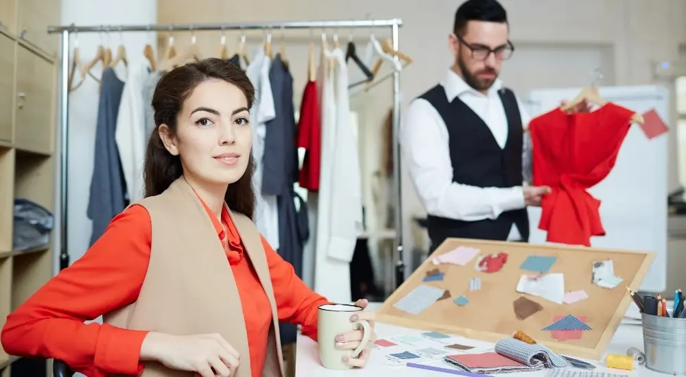 Cómo crear tu marca de ropa e iniciarte en el mundo de la moda